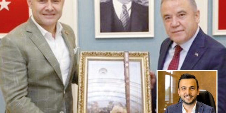 Caddeler Alanya’ya geçiyor, gözler Toklu’da…