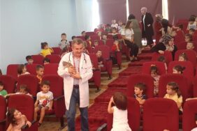 ÖĞRENCİLER HAYVAN SEVGİSİNİ ALANYA BELEDİYESİ İLE ÖĞRENİYOR