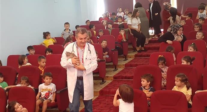 ÖĞRENCİLER HAYVAN SEVGİSİNİ ALANYA BELEDİYESİ İLE ÖĞRENİYOR