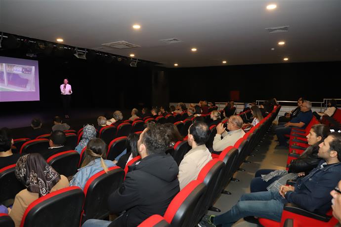 ALANYA BELEDİYESİ EĞİTİM SEMİNERLERİ SÜRÜYOR