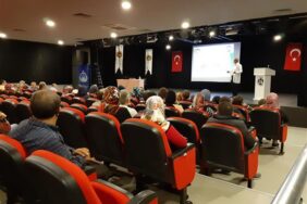 ALANYA BELEDİYESİ OKUL KANTİN İŞLETMECİLERİNE VE ÇALIŞANLARINA SEMİNER VERDİ