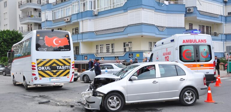 Mahmutlar’da kaza 1 ağır yaralı