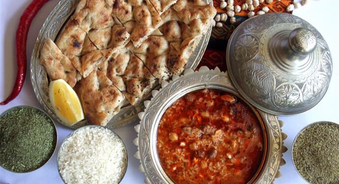 GÜLÜKLÜ ÇORBA RESMEN ALANYA MUTFAĞI’NIN