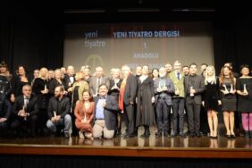 ALANYA BELEDİYE TİYATROSUNA ÖDÜL YAĞDI