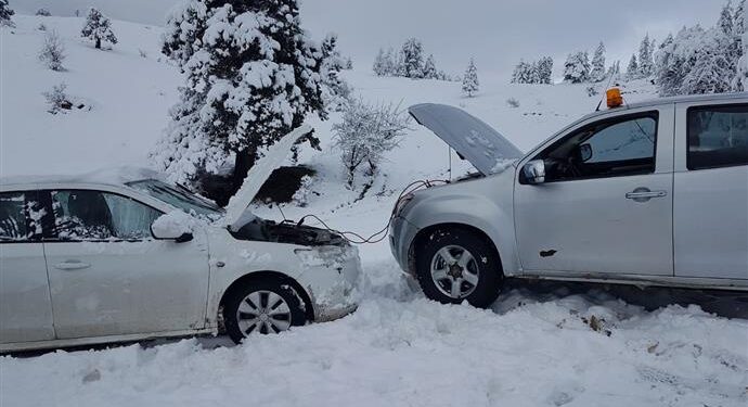 ALANYA BELEDİYESİ KARDA MAHSUR KALAN VATANDAŞLARIN İMDADINA YETİŞTİ
