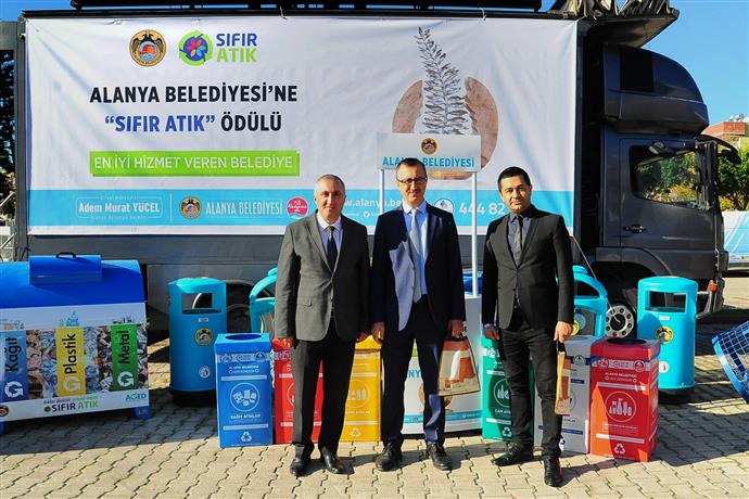 ALANYA BELEDİYESİ SIFIR ATIK SEMİNERİNE KATILDI