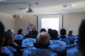 ALANYA BELEDİYESİ ZABITA PERSONELİ SEMİNERLERLE GELİŞİYOR