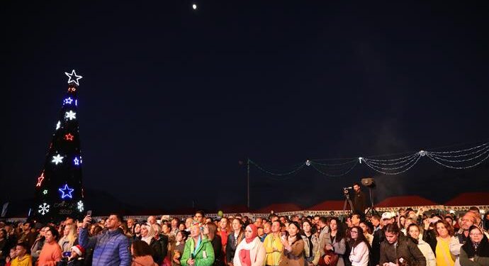 Noel Pazarı 10. yılını kutladı