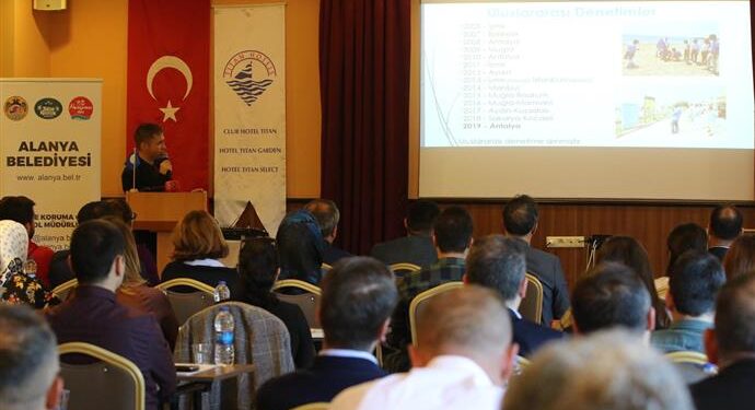 Mavi Bayraklı tesisler toplantıda buluştu