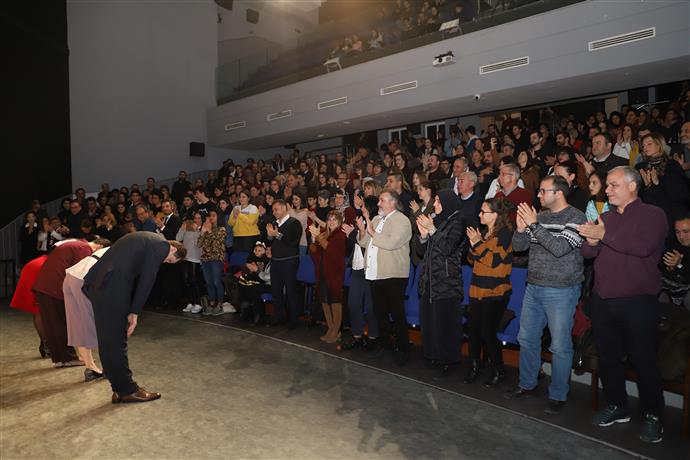 ABT’NİN YENİ OYUNU GRÖNHOLM METODU GÖSTERİME GİRDİ