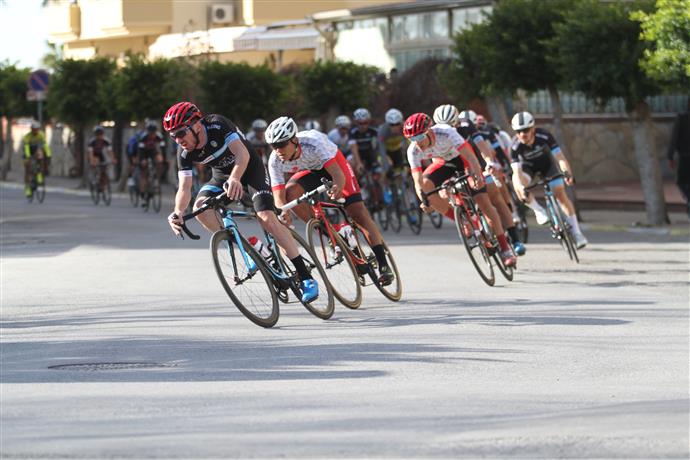 1. ETAP SEZON AÇILIŞ PUANLI YOL YARIŞI SONA ERDİ