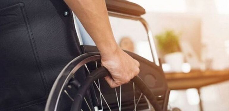 Engelli bakımına maaş desteği