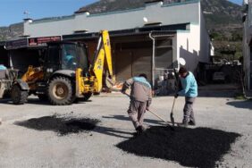 ALANYA BELEDİYESİ 2019 YILINDA 7 BİN 883 TONLUK YAMA YAPTI