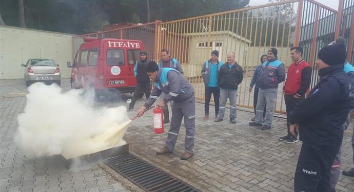 BAHÇEŞEHİR OKULLARI OBA STADYUMU’NDA YANGIN TATBİKATI YAPILDI