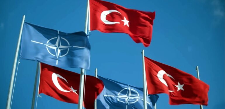 NATO olağanüstü toplanıyor