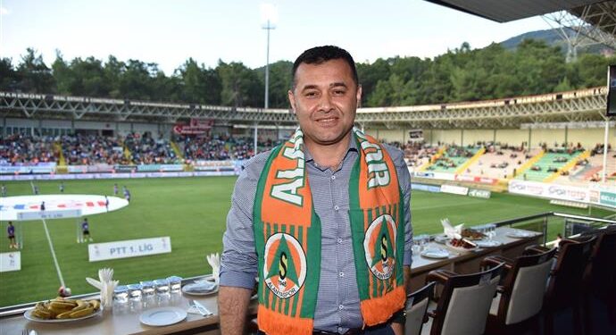 Yücel’den 10 otobüs