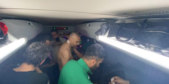 Son dakika..Alanyaspor takım otobüsüne taşlı saldırı