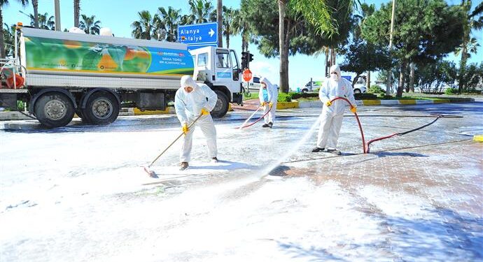 Alanya Belediyesi COVİD-19 ile 4 koldan mücadele ediyor