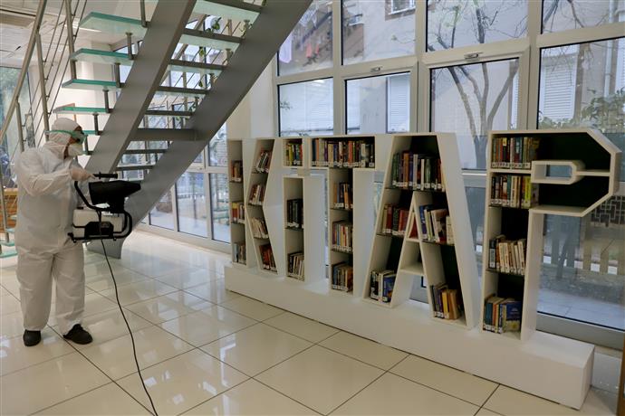 ALANYA BELEDİYESİ ORTAK KULLANIM ALANLARINI DEZENFEKTE EDİYOR