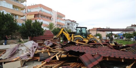 ALANYA BELEDİYESİ’NDEN KAÇAK YAPIYA GEÇİT YOK