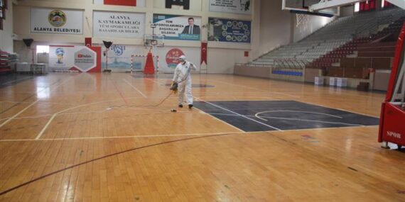 Spor tesisleri dezenfekte edildi
