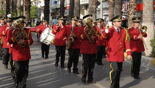 Büyükşehir’den Mahmutlar’a bandolu moral etkinliği