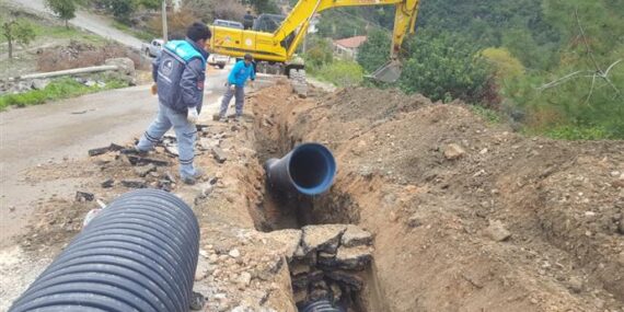 ALANYA BELEDİYESİ’NDEN TEPE’YE ALT YAPI ÇALIŞMASI