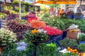 dunyanin_en_buyuk_ikinci_pazar_yeri_her_sali_tire_de_kuruluyor_h29262_45d37