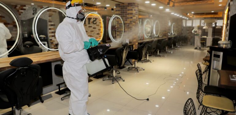 Büyükşehir’den berber ve kuaförlere destek