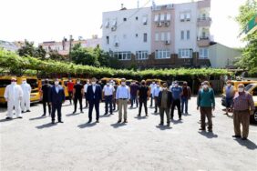 TAKSİ VE TAKSİ DURAKLARI DEZENFEKTE EDİLDİ