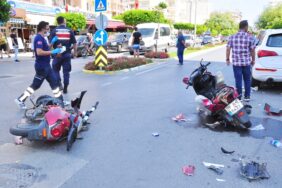 2-motosiklet-birbirine-girdi-2-yaralı-var