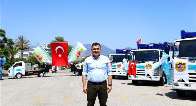 Geri dönüşüm filosu 5 yeni araç ile güçlendi