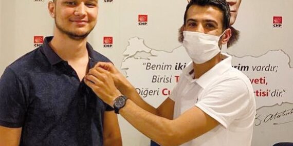 CHP gençlikte üye kayıtlarına devam