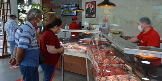 Alanya Halk Et’te rekor satış