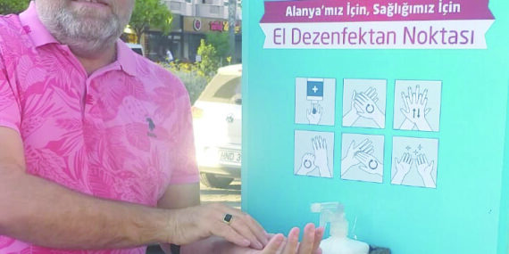 Mahmutlar’da dezenfektan noktası