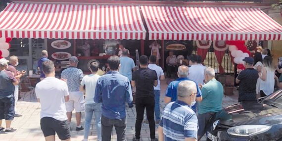 Tutku Et Döner Mahmutlar’da
