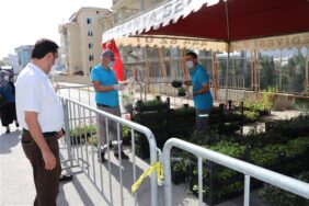 ALANYA BELEDİYESİ 21 MEZARLIKTA 58 BİN ÇİÇEK DAĞITACAK