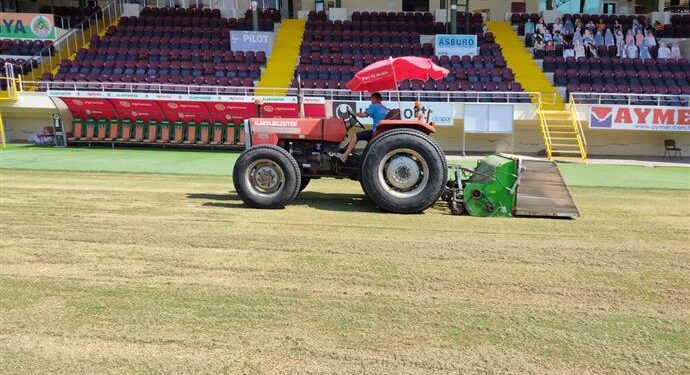Alanyaspor’un UEFA’ya katılmaya hak kazanmasından sonra Oba stadyumunda çalışmalar hızlandı