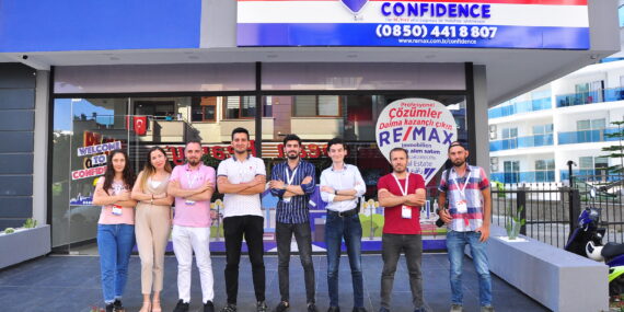 RE/MAX CONFIDENCE,   Mahmutlara gümbür gümbür geldi.