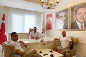 mahmutlar_ak_parti_ye_ziyaretci_akini_