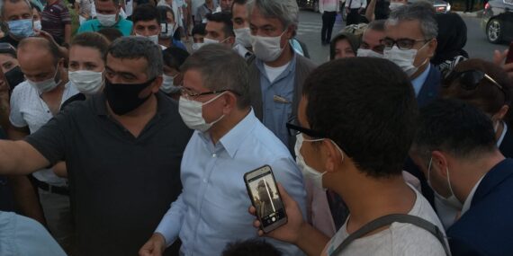 Davutoğlu 2.kez Mahmutlar’da