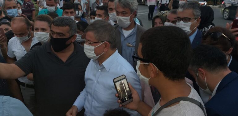 Davutoğlu 2.kez Mahmutlar’da