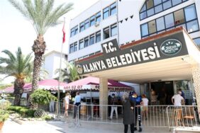 ALANYA BELEDİYE SARAYI’NA COVİD-19 TEDBİRİ