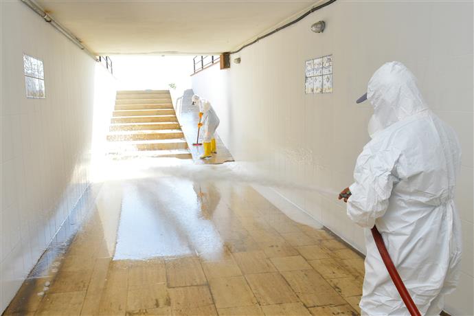 ALANYA BELEDİYESİ’NDEN YAYA ALT GEÇİTLERİNE BAKIM