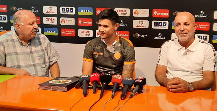 Alanyaspor Meksikalı golcü ADAM’ı transfer etti