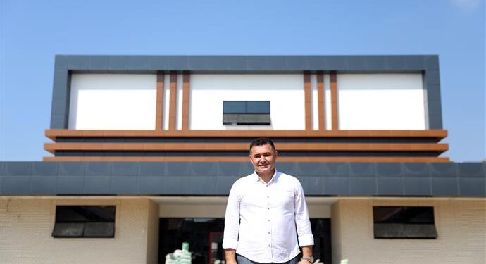 BAŞKAN YÜCEL SAHAYA İNDİ MÜJDEYİ VERDİ KONAKLI KÜLTÜR MERKEZİ HİZMETE AÇILIYOR