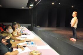 ALANYA BELEDİYE TİYATROSU DRAMA KURSU SEÇMELERİ YAPILDI