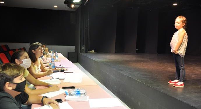 ALANYA BELEDİYE TİYATROSU DRAMA KURSU SEÇMELERİ YAPILDI