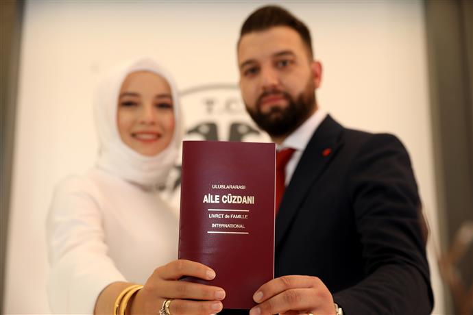 ALANYA BELEDİYESİ İLE 1453 ÇİFT DÜNYAEVİNE GİRDİ