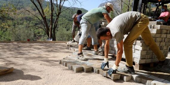 ALANYA BELEDİYESİ’NDEN KIRSAL MAHALLELERE HİZMET ATAĞI